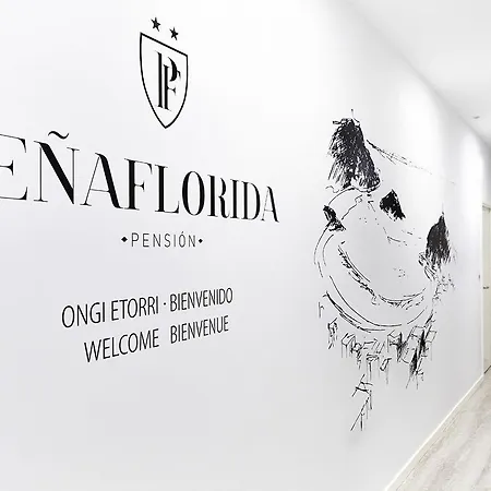 Penaflorida Πανσιόν